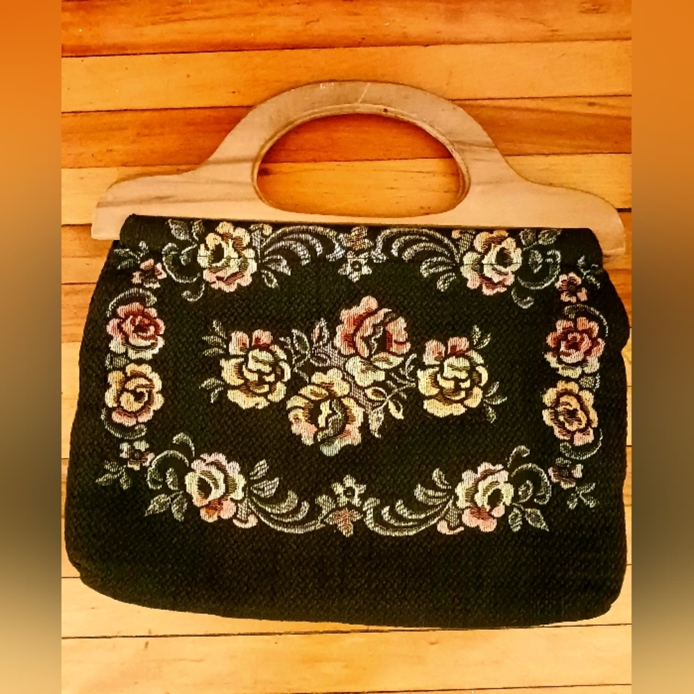Vintage purse